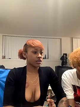 Hefnerbabyy online show from 11/18/25, 06:40