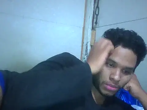 josecamsex27 online show from 12/04/25, 02:37