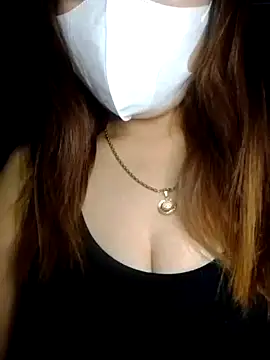 Annii68 online show from 12/19/25, 05:47