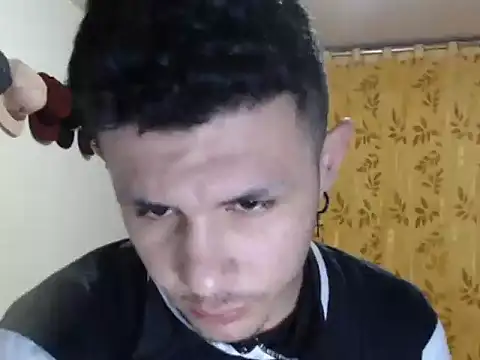 damiansexyboy69 online show from 11/12/25, 04:46