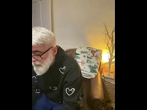 LeatherSdaddy online show from 01/05/26, 05:38