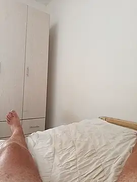 Snapshot of Andrey0911b chatting on 11/11/25, 08:36 Andrey0911b online show from 11/11/25, 08:36