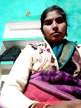 Neha cut79 online show from 11/12/25, 09:58