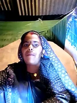 Neetujk online show from 12/04/25, 03:43