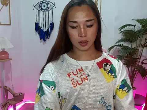 fuckable Thanya online show from 04/28/26, 11:15