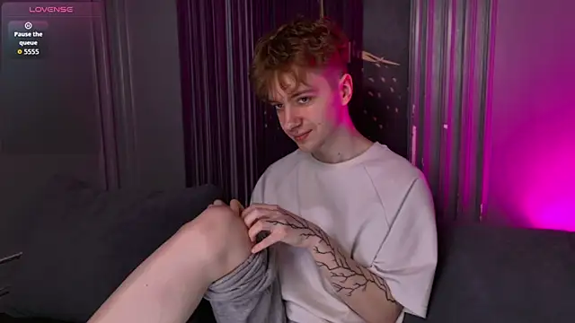 Paul Holt online show from 11/18/25, 08:35