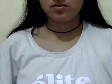 Anika Singh online show from 03/17/26, 05:00