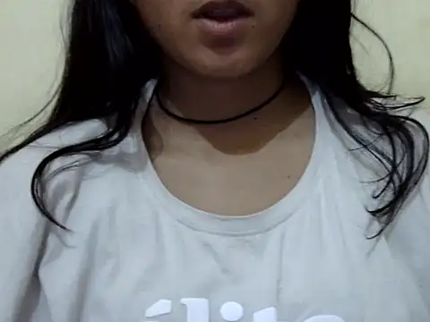 Anika Singh online show from 03/17/26, 05:16