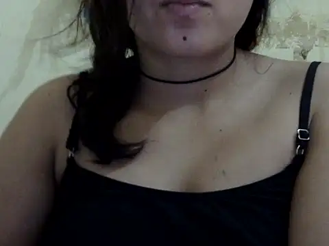 Anika Singh online show from 04/21/26, 09:37