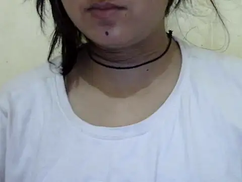 Snapshot of Anika_Singh chatting on 04/25/26, 11:13 Anika Singh online show from 04/25/26, 11:13