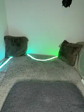 AuroraAllure 27 online show from 01/09/26, 06:10