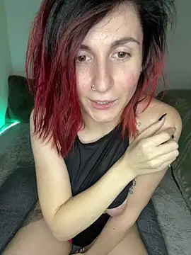 AuroraAllure 27 online show from 02/03/26, 10:04