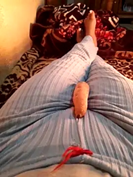 Tota sexi online show from 12/17/25, 12:00