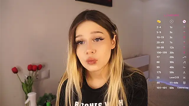 Love audirs6 online show from 04/17/26, 02:36