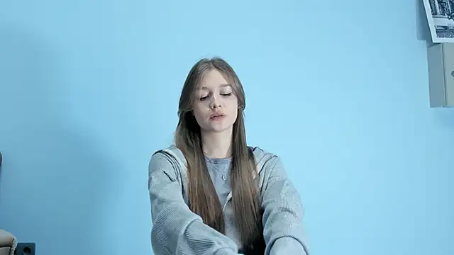 SheritaCyree online show from 11/15/25, 12:34