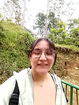 Snapshot of SaloGray8 chatting on 05/19/26, 01:28 SaloGray8 online show from 05/19/26, 01:28