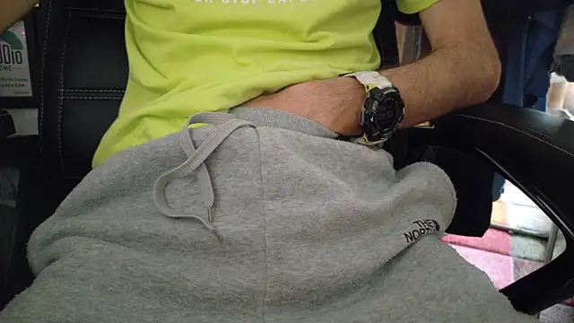 Chrisatmiami online show from 03/06/26, 03:41