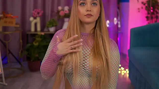 ElyssawetXX online show from 11/28/25, 07:27