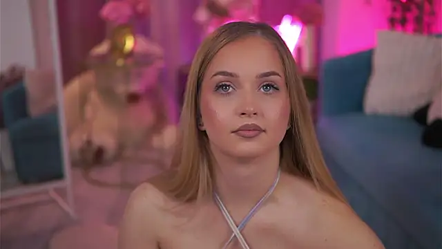 ElyssawetXX online show from 02/15/26, 07:21