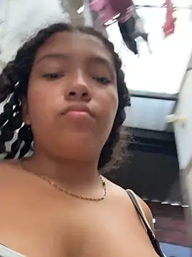 PetiteKattia online show from 02/03/26, 01:38