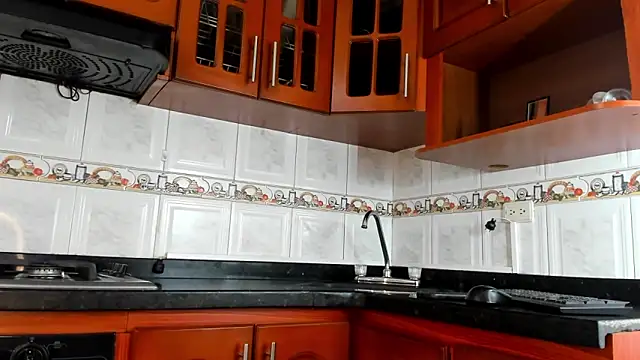 Lucy Vegas online show from 02/26/26, 01:21