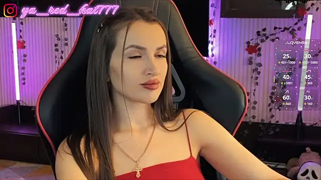 -RED HAT- online show from 04/18/26, 08:29