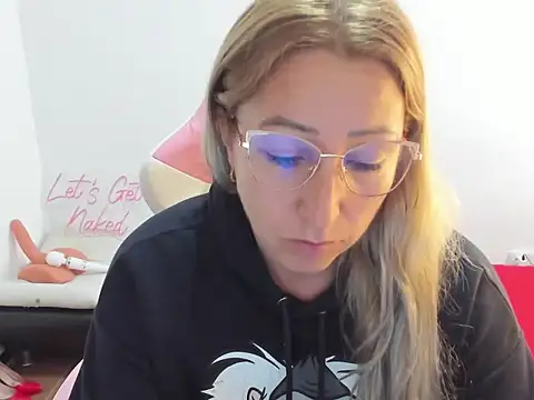 chrystal sl852 online show from 12/15/25, 08:24