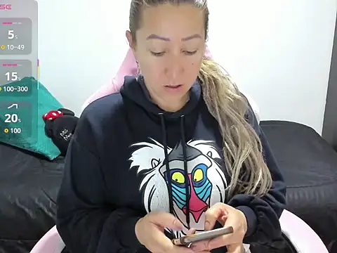 chrystal sl852 online show from 03/10/26, 12:10