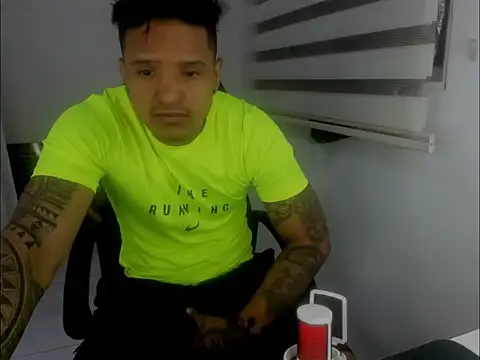 master leather online show from 03/25/26, 01:39