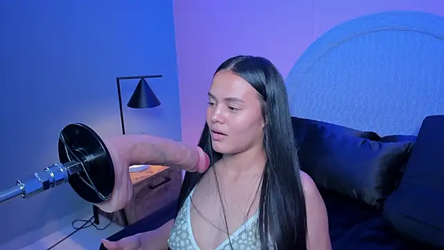 Sara rhoades online show from 03/12/26, 07:42