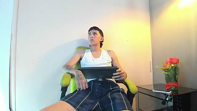 Xanderr owen2 online show from 01/05/26, 07:17