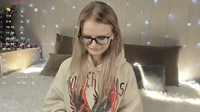 MicheleHonas online show from 12/20/25, 06:37