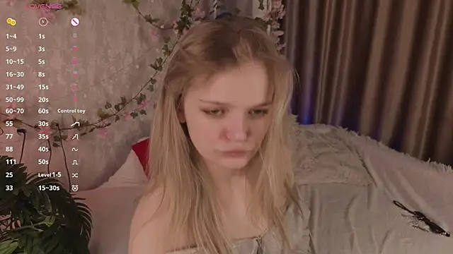 Snapshot of MicheleHonas chatting on 03/02/26, 04:14 MicheleHonas online show from 03/02/26, 04:14