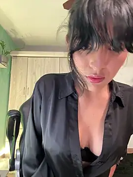 Cristal Cerati  online show from 03/03/26, 10:15