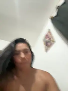 May-Clanfort online show from 04/17/26, 09:56