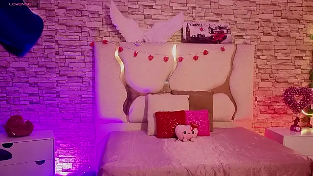 Joselyn tay online show from 02/11/26, 12:10