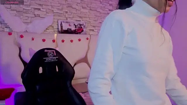 Joselyn tay online show from 02/15/26, 12:03