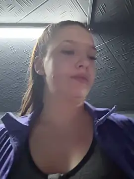 EveHyde online show from 12/22/25, 10:23