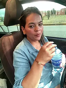 tasha velvet online show from 03/31/26, 06:52