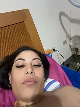 Snapshot of Anna_Bitch_Disgusting chatting on 01/06/26, 07:34 Anna Bitch Disgusting online show from 01/06/26, 07:34