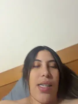 Anna Bitch Disgusting online show from 06/05/26, 02:18