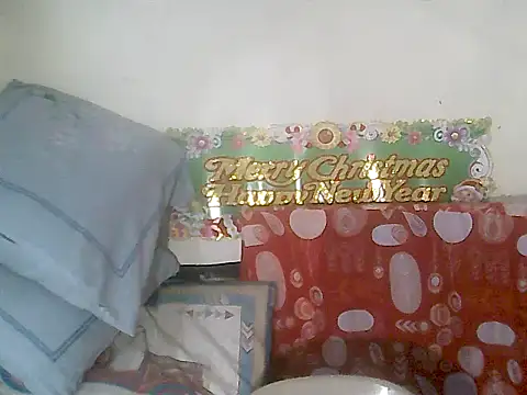 loriepinay46 online show from 12/03/25, 12:14