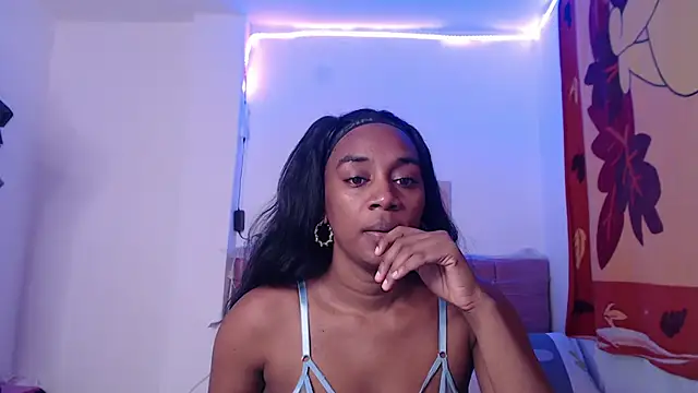 Snapshot of AishaOwens chatting on 03/09/26, 08:46 AishaOwens online show from 03/09/26, 08:46