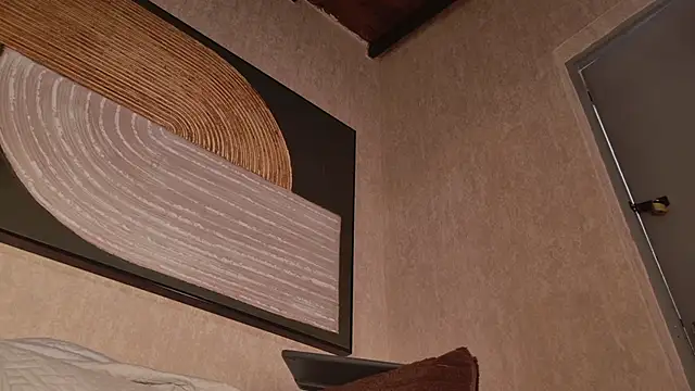 Snapshot of Caroline_palmerr chatting on 04/10/26, 03:23 Caroline palmerr online show from 04/10/26, 03:23