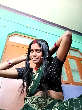 Snapshot of Pushpa_hotty chatting on 04/13/26, 03:56 Pushpa hotty online show from 04/13/26, 03:56