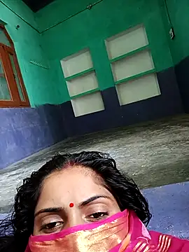 Snapshot of Pushpa_hotty chatting on 05/11/26, 03:23 Pushpa hotty online show from 05/11/26, 03:23