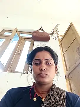 Snapshot of Pushpa_hotty chatting on 06/12/26, 02:21 Pushpa hotty online show from 06/12/26, 02:21