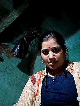 Hot kamla online show from 11/25/25, 06:02