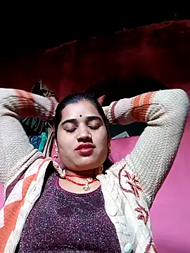 Hot kamla online show from 02/19/26, 07:37