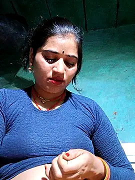 Hot kamla online show from 04/12/26, 06:13